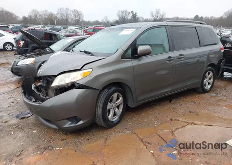 2011 Toyota Sienna Le V6 из США, поврежденный, VIN 5TDKK3DC1BS006205